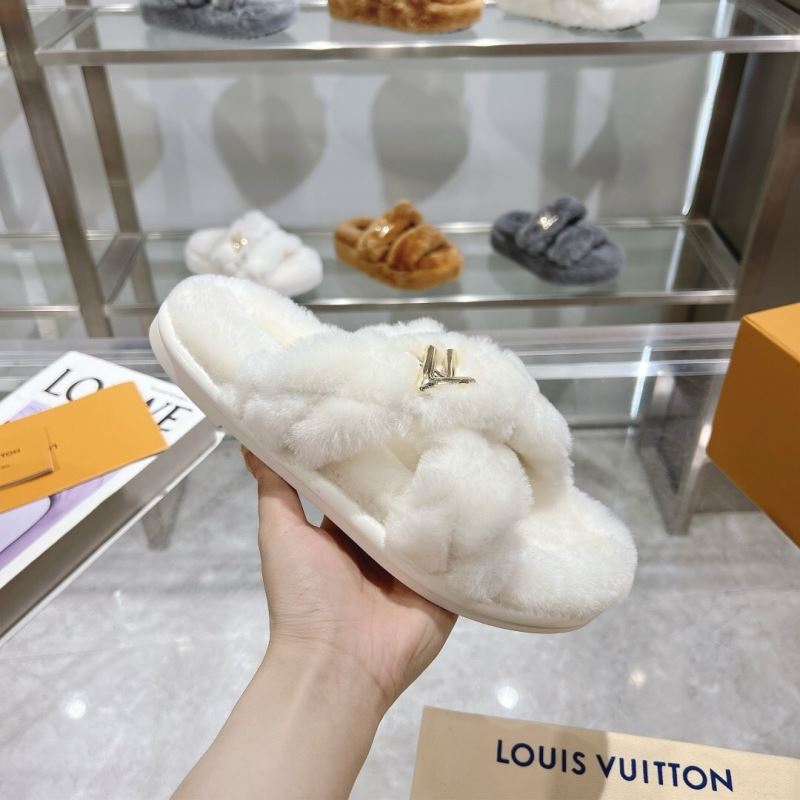 Louis Vuitton Slippers